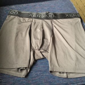 Xersion L Quick-Dri Steel Grey Sports Boxer Briefs